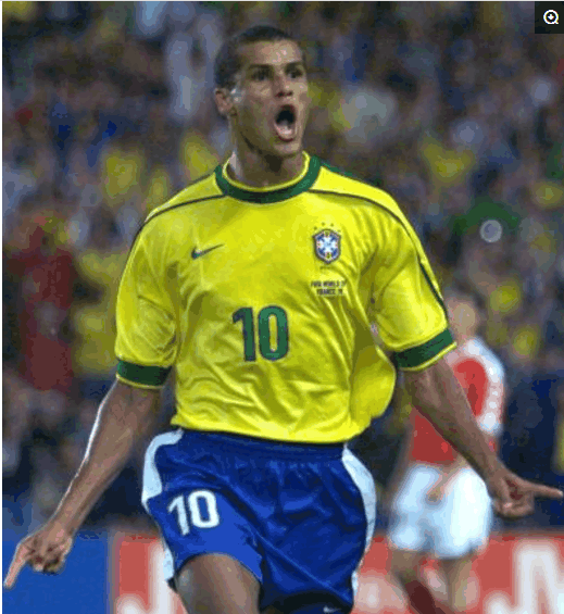 赛事舞台的 赛事舞台的